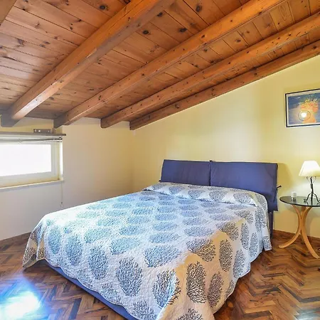 4 Bedroom In Holiday home *