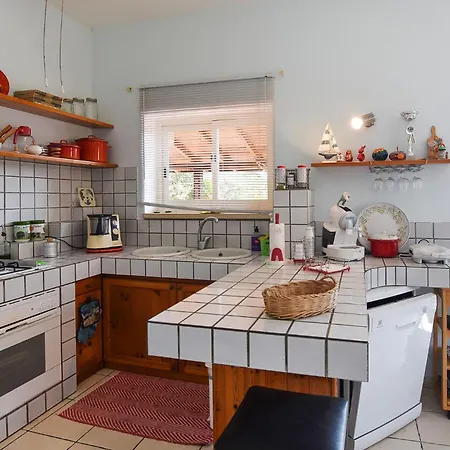 4 Bedroom In