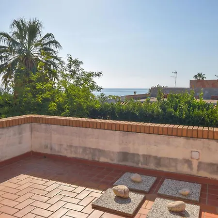 4 Bedroom In Holiday home
